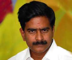 devineni uma,vijayawada,assembly,t harish rao,kcr,chandrababu naidu,media  దేవినేని ఉమాని చూస్తే ముచ్చటేస్తోంది!